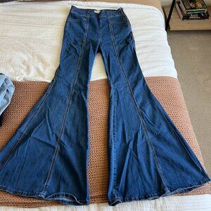 Free People - We The Free Bell Bottom Jeans size 28